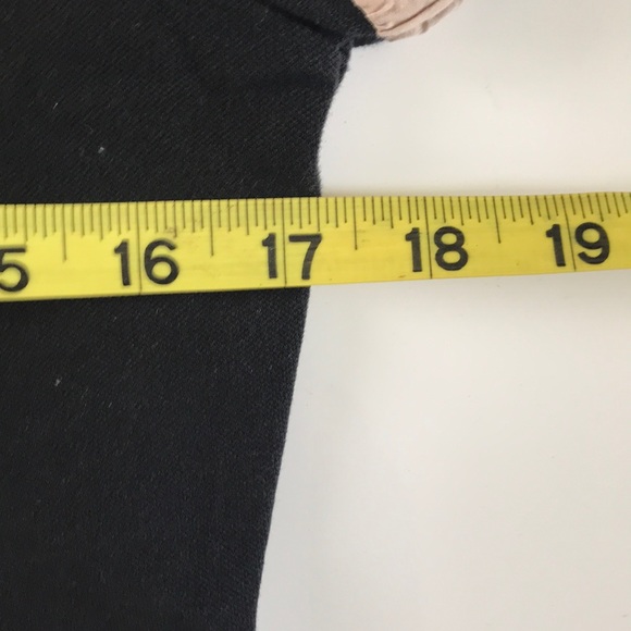 Burberry Black Short Sleeve Tee with Tan Accents - Picture 7 of 8